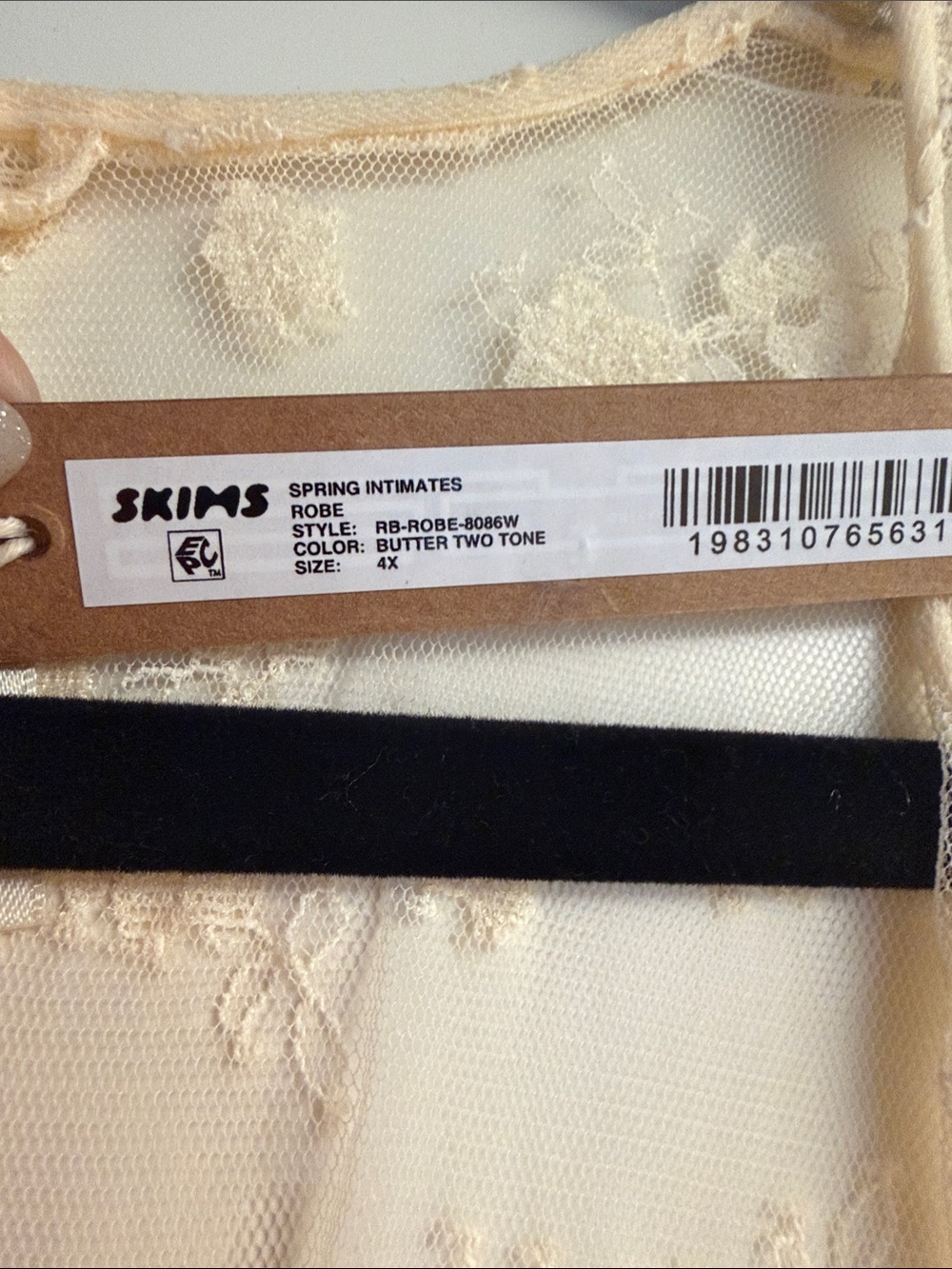 SKIMS Spring Intimate Robe in Butter Two Tone 4X - Picture 3 of 8